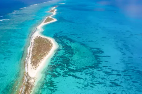 Atolls de Chesterfield — Coral Sea Natural Park, New Caledonia